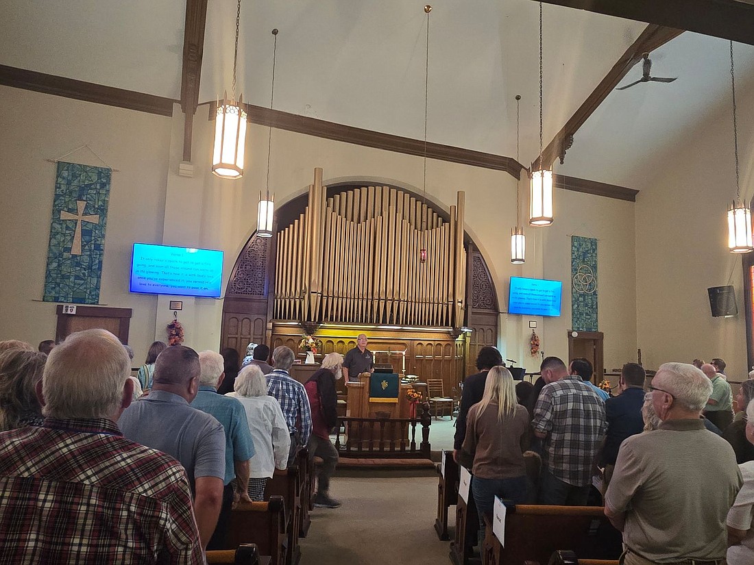 Edwards Memorial Church holds service celebrating 200 years.