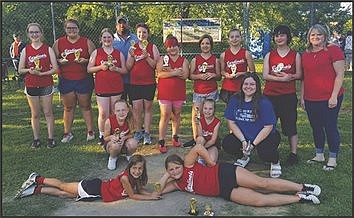 Cards conquer Oldenburg league 