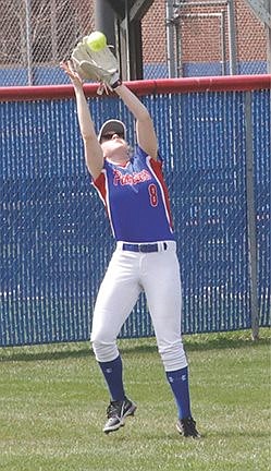 Patriots Wildcats weekend split softball 1-1, baseball 1-1