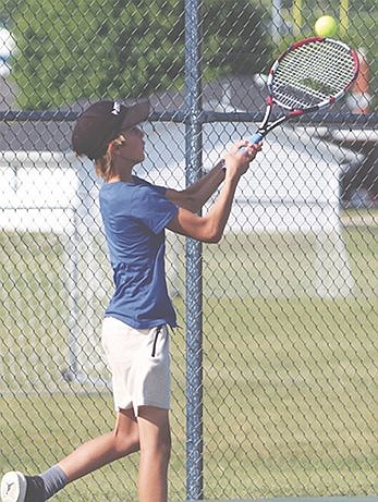 FC tennis short-handed in ‘22