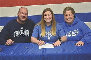 Shelby Hill signs with TMU